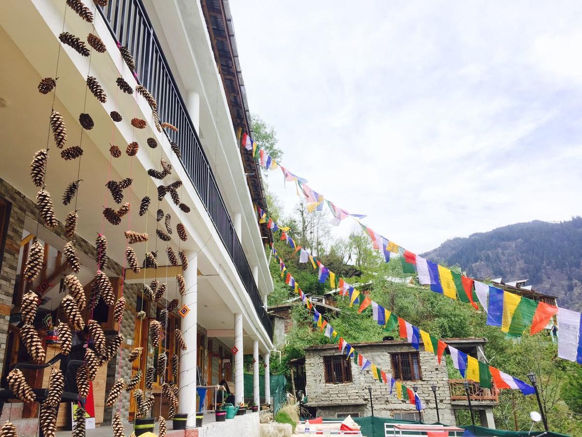 Bros Hostel Manali Luaran gambar