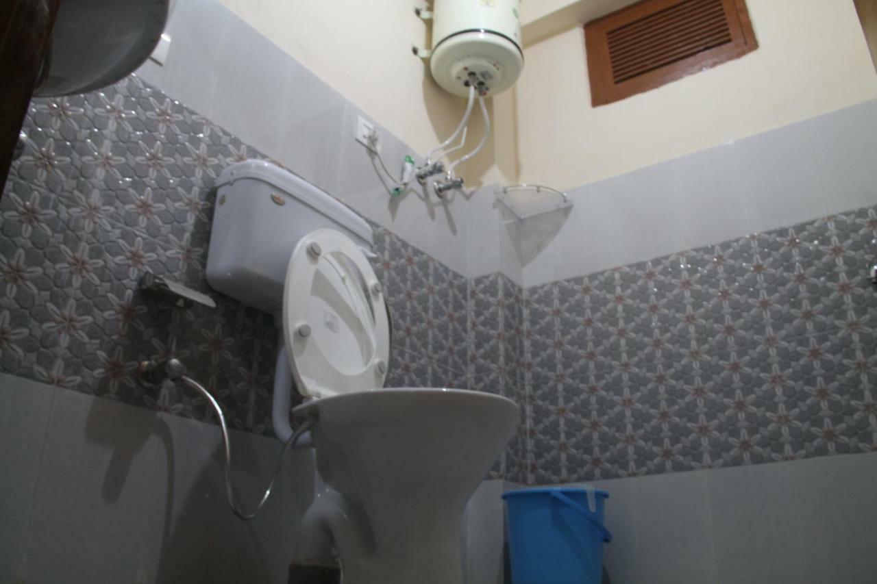 Bros Hostel Manali Luaran gambar